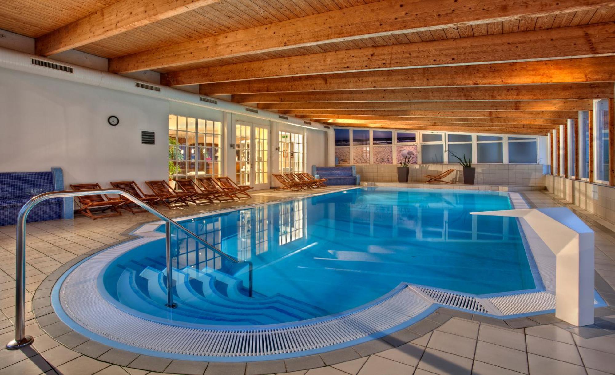 Hotel Vier Jahreszeiten Binz - Adults Only Exteriör bild